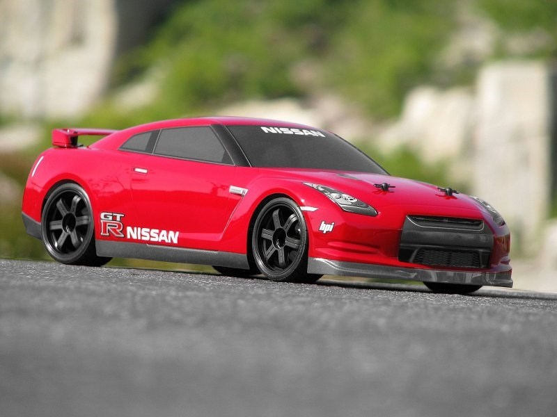 HPI -17538 Nissan GT-R (R35) kaross (200 mm)