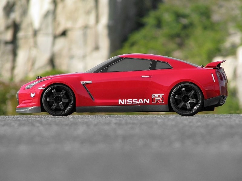 HPI -17538 Nissan GT-R (R35) kaross (200 mm)