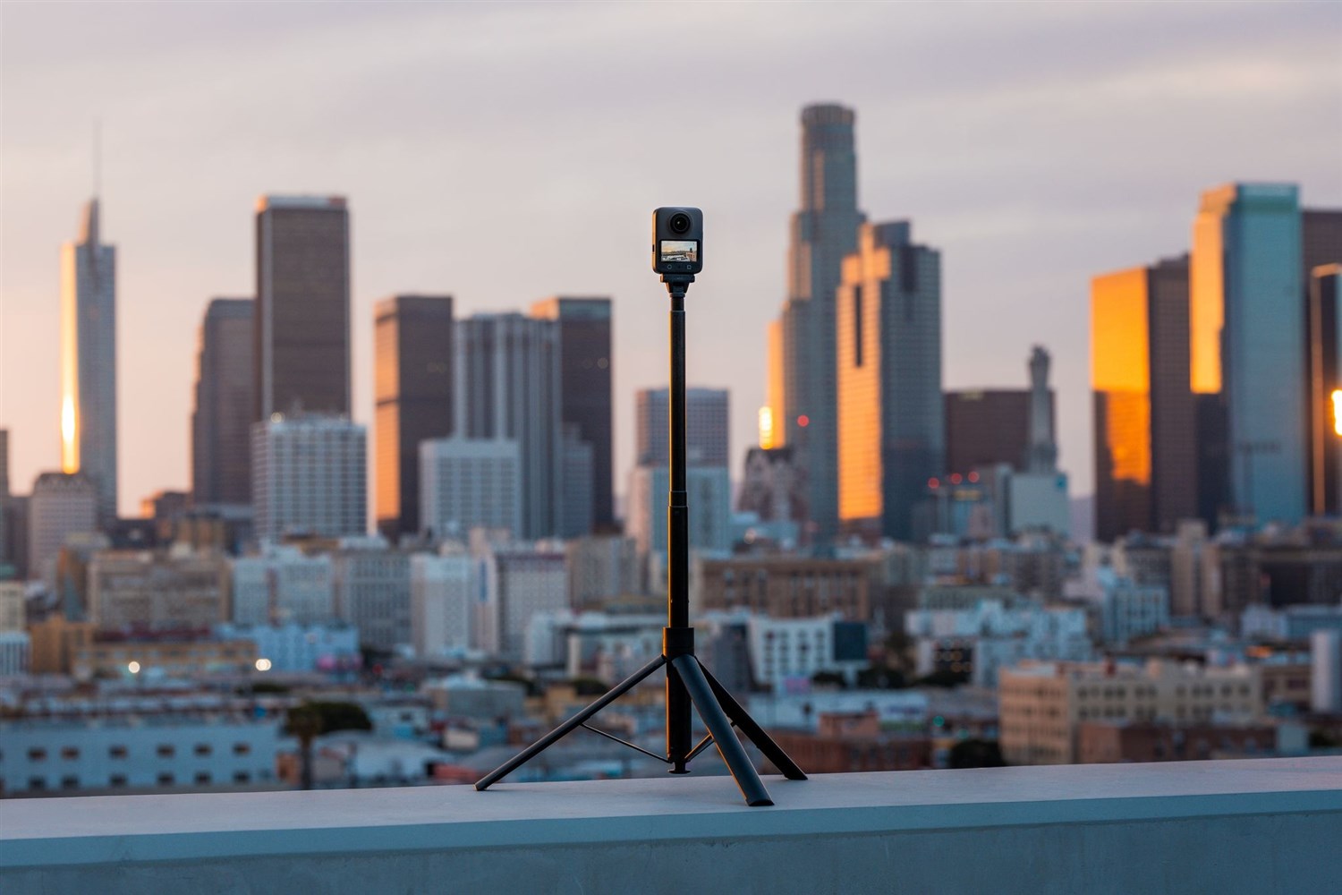 DJI Osmo 360 Adventure Combo