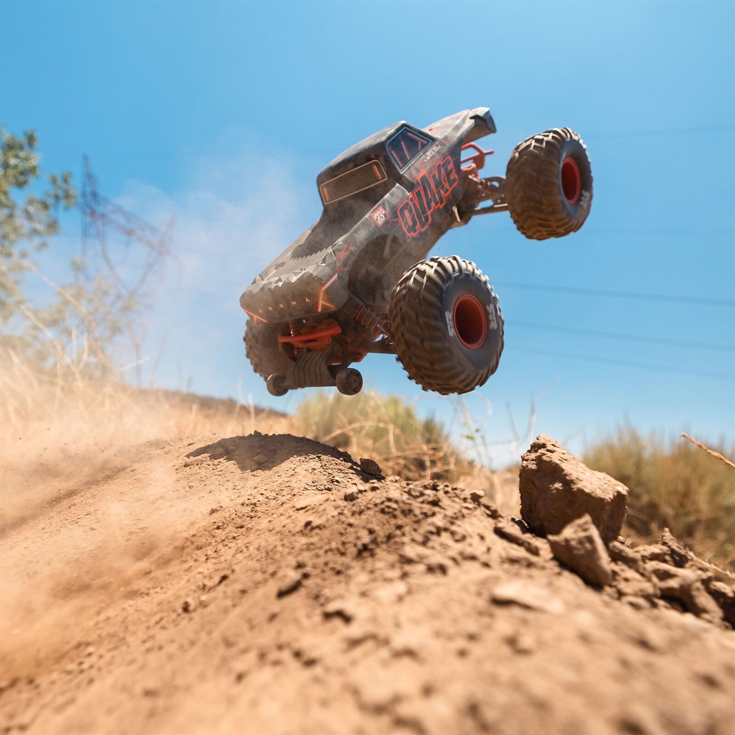 ARRMA Quake 1/10 223S DSC 2WD Röd - RTR